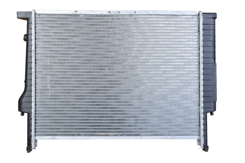 Радиатор охлаждения BMW 3 (E36) 2.5-3.2 91-03 S50/M51/S54