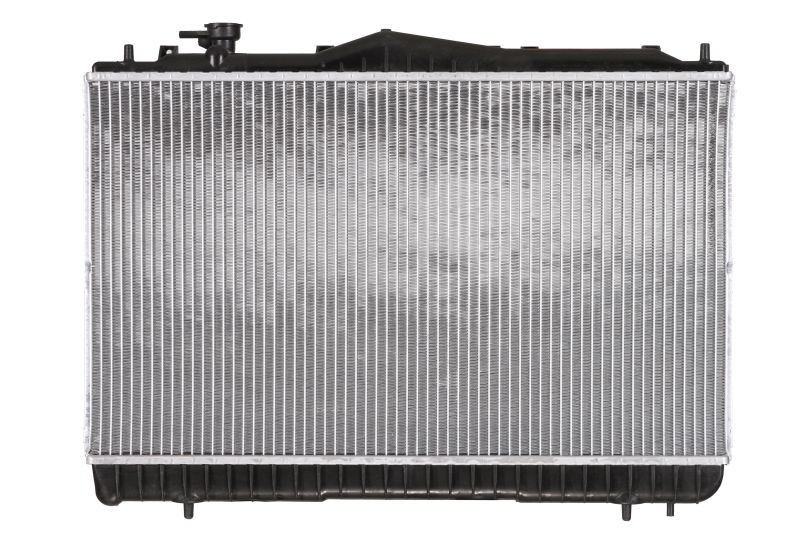 Радиатор охлаждения Hyundai Sonata 2.0-3.0 91-98 (400x682x25)