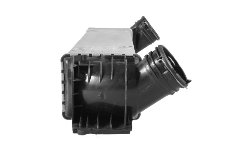 Радиатор интеркулера BMW 1 (E81/E82/E87/E88)/3 (E90-E93)/X1 (E84) 2.0D N47 04-15