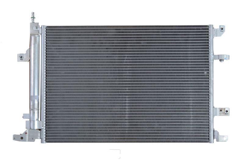 Радиатор кондиционера (с осушителем) Volvo S60/S80/V70/XC70 2.0-2.5 00-10